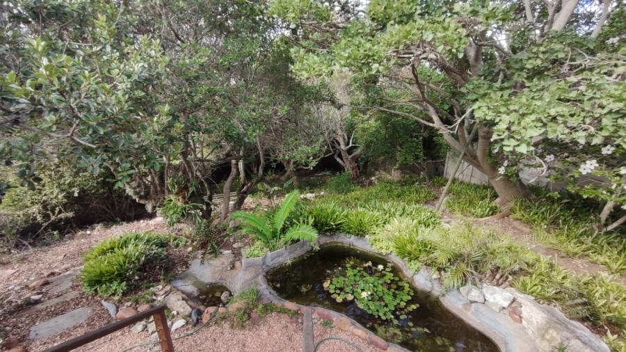 3 Bedroom Property for Sale in Stilbaai Wes Western Cape